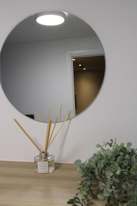 Amazing Luxury One Bedroom Apartment In The Heart Of Preston Preston  Kültér fotó